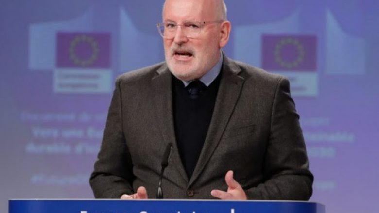 Reformat e kontestuara, BE paralajmëron Rumaninë