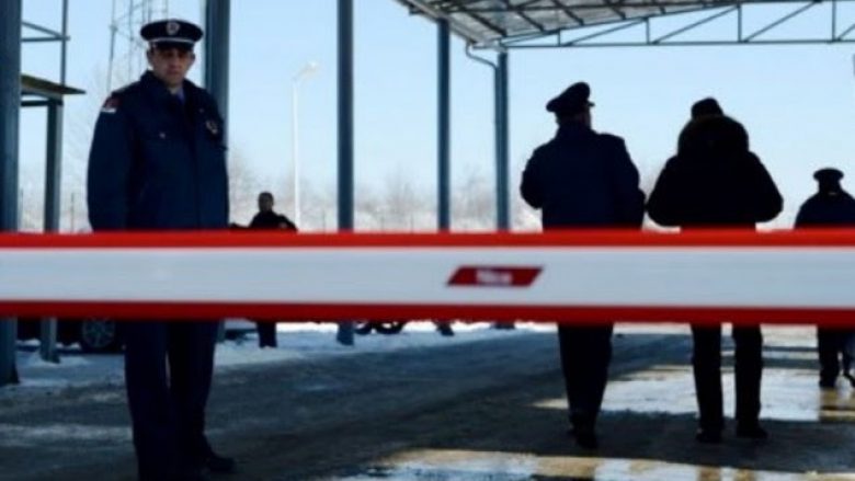 Policët serbë ndalojnë në kufi këshilltarin e kryeministrit Haradinaj