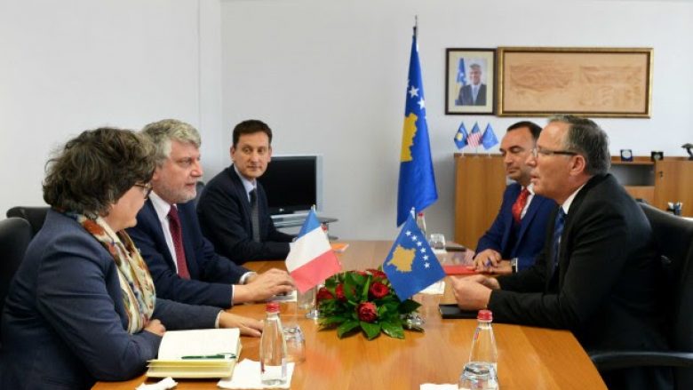 Ambasadori francez premton marrëveshje Francë-Kosovë në fushën e ekonomisë