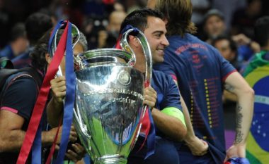 Speciale – Xavi krahason skuadrat e Unitedit dhe Barcelonës para përballjes në LK