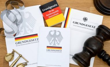 Kushtetuta gjermane mbush 70 vjet: Njeriu në epiqendër