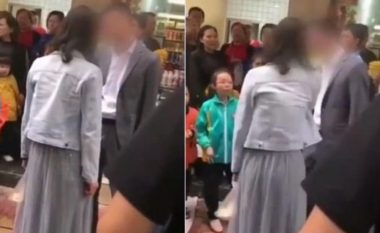 Nuk i kishte blerë dhuratën që e donte, kinezja e godet 52 herë shuplakë partnerin në mes të rrugës – viktima habit policinë me arsyetimin (Video)
