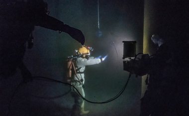 Historia e zhytësit që mbeti pa oksigjen për 38 minuta në 92 metra thellësi, ekspertët edhe sot nuk e dinë si mbijetoi (Foto)