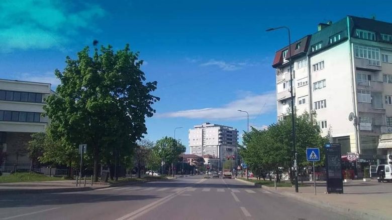 Prishtina e qetë për 1 maj, rrugët pa vetura (Foto)