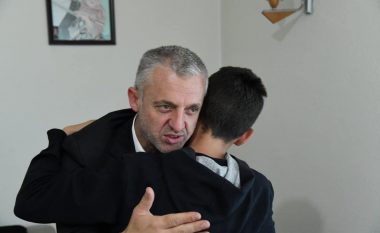 Kastrati nis ndërtimin e 12 shtëpive për familje në nevojë në Pejë