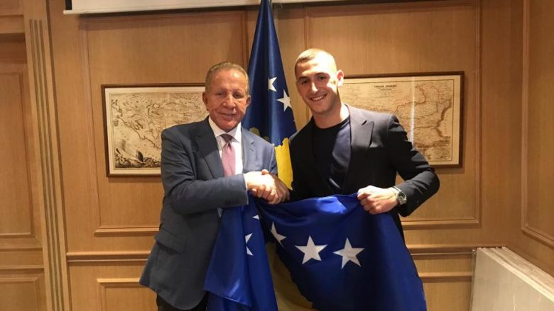 Behgjet Pacolli i lumtur që Arton Zekaj ka zgjedhur Kosovën
