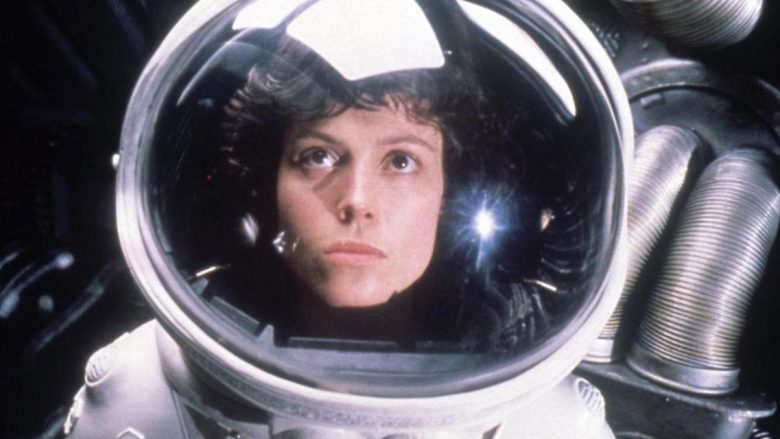 “Alien”, 40 vjet pas: Horrori futurist që flet për punën e përditshme