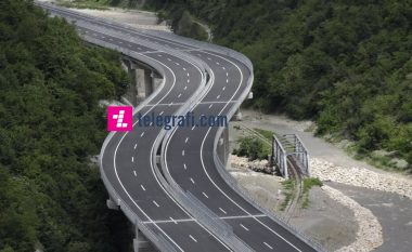 Ura e Autostradës “Arbën Xhaferi” është e gjatë 5.7 kilometra dhe e lartë 83 metra (Foto)