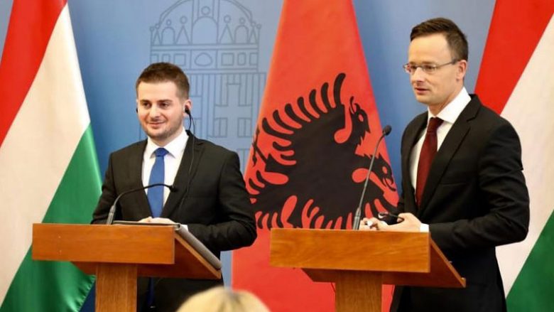 Hungaria: BE të çelë negociatat me Shqipërinë në qershor. E papranueshme shtyrja e vendimit