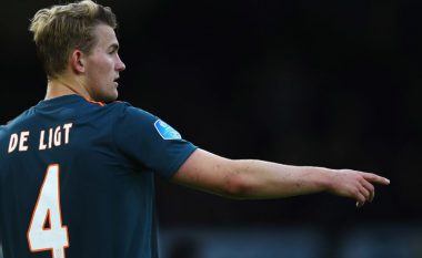 De Ligt flet pas interesimin të Barcelonës dhe Unitedit