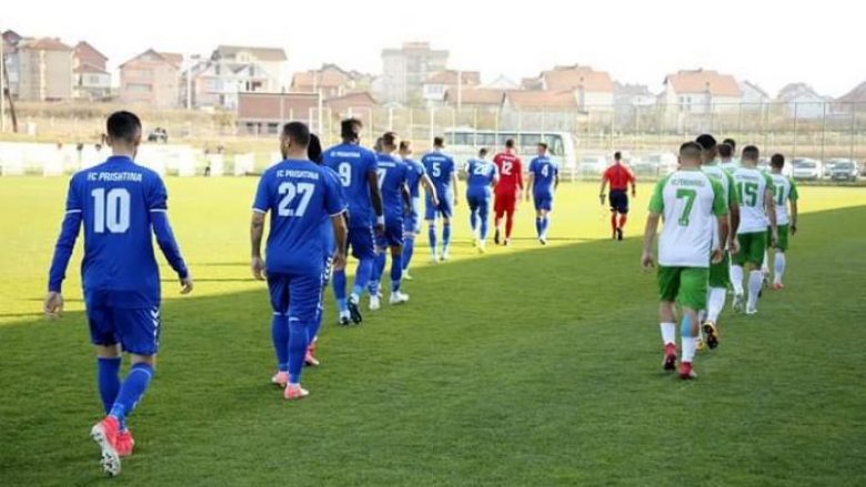Shtyhet për 15 minuta ndeshja Feronikeli – Prishtina