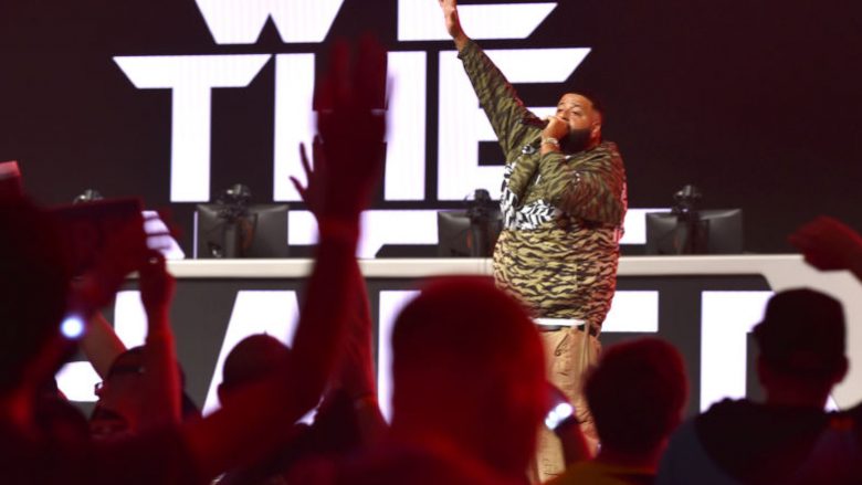 DJ Khaled publikon këngën e re “Wish Wish” në bashkëpunim me Cardi B dhe 21 Savage