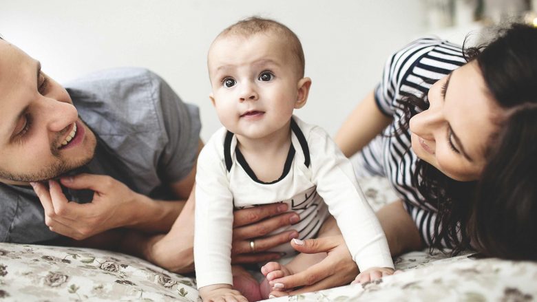 Sipas një studimi të ri, kur fëmija i ngjan babait është më i shëndetshëm