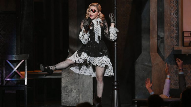Madonna: Gjithmonë mundohen të më kritikojnë për diçka