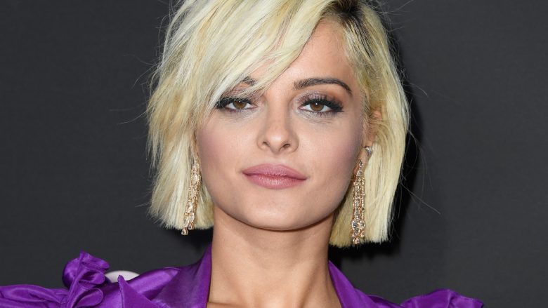 Bebe Rexha mohon të ketë bërë ndërhyrje kirurgjike në hundë dhe të pasme