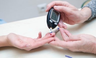 Shpresë për personat me fibromialgi – ilaçi i diabetit ua largon dhimbjet