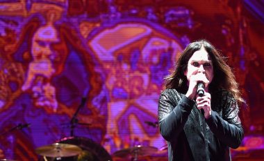 Ozzy Osbourne i tejkalon problemet shëndetësore, cakton datat e reja të koncerteve