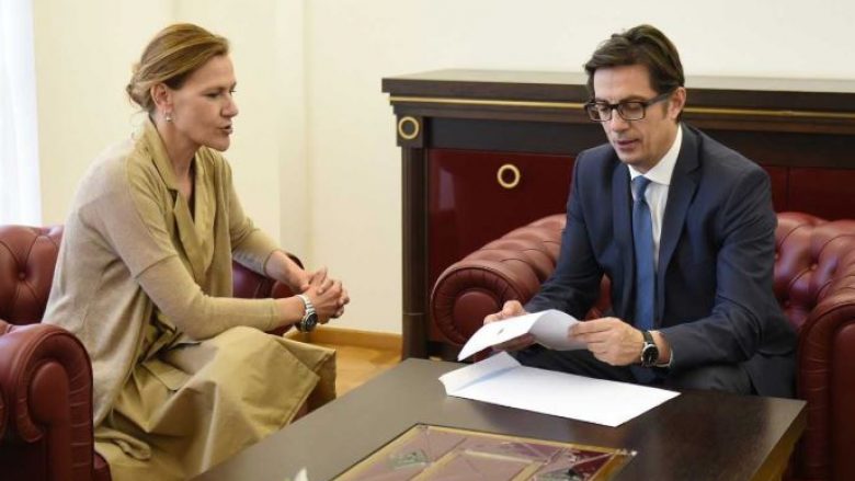 Pendarovski-Barishiq: Theksohen marrëdhëniet e mira bilaterale në mes Maqedonisë së Veriut dhe Kroacisë