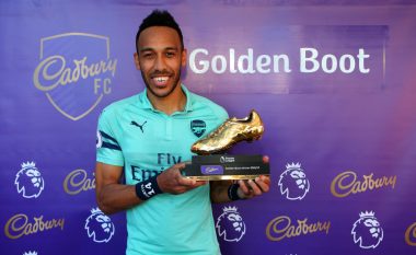 Tre lojtarë e fitojnë 'Këpucën e Artë' në Angli, Aguero mungon për një gol