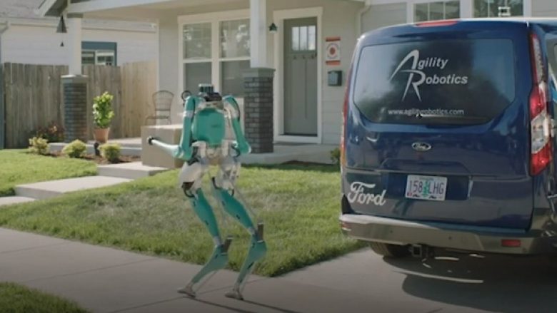 Roboti me dy këmbë, e ardhmja e shpërndarjes së pakove (Video)