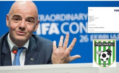 Presidenti i FIFA-s, Gianni Infantino e uron Feronikelin për titullin e kampionit