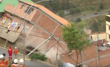 Momenti dramatik, toka ‘përpin’ disa shtëpi në kryeqytetin e Bolivisë (Video)