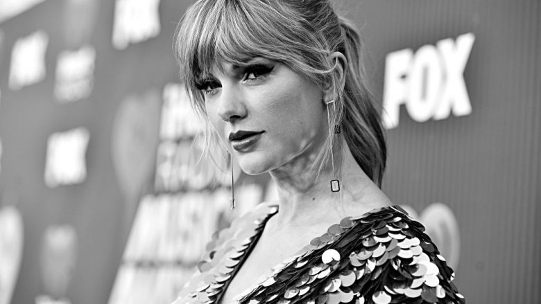 Taylor Swift ndihet e ofenduar nga gazetarët gjermanë