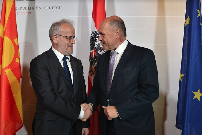 Xhaferi-Sobotka: Austria do të bëjë çmos t’i bind skeptikët për nisjen e negociatave me Maqedoninë e Veriut