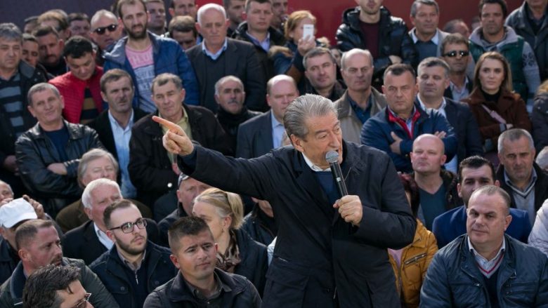 Sali Berisha paralajmëron “cunam”, në protestën e sotme kundër Edi Ramës