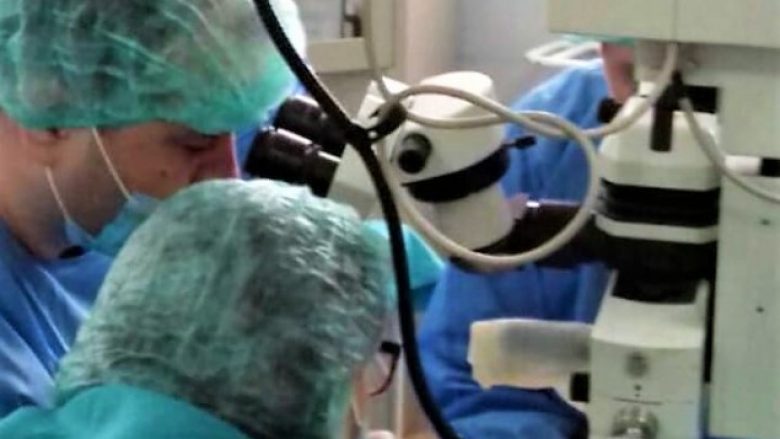Në Klinikën e Syve në QKUK i shpëtohet të pamurit foshnjës njëmuajshe