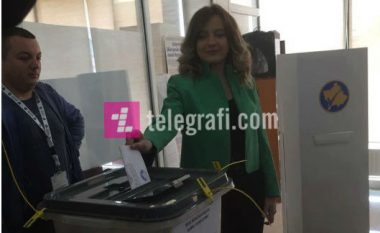 Kandidatja e PDK-së për kryetare të Mitrovicës së veriut fton qytetarët të dalin të votojnë