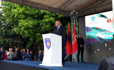 Haradinaj në Pejë: Na ndihmoi Zoti, NATO dhe Amerika