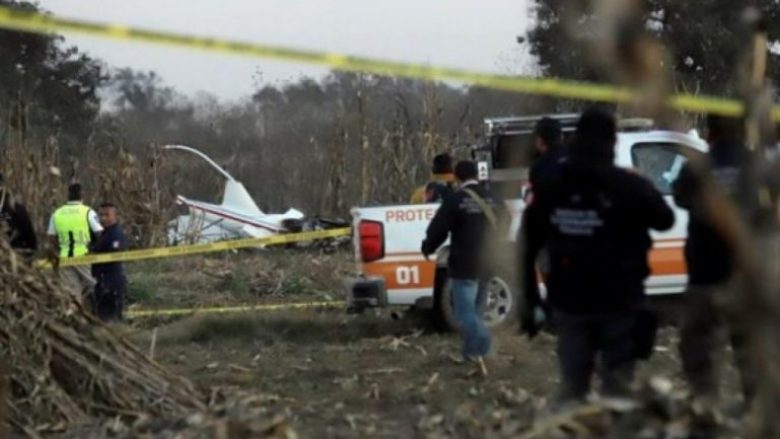 Meksikë, rrëzohet helikopteri ushtarak, vdesin pesë persona