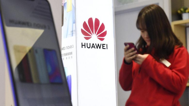 Disa kompani amerikane kërkojnë autorizim për të bërë biznes me Huawein
