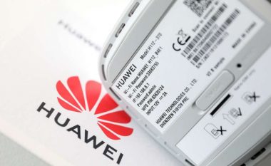 Huawei akuzohet për vjedhjen e teknologjisë së një biznesi amerikan