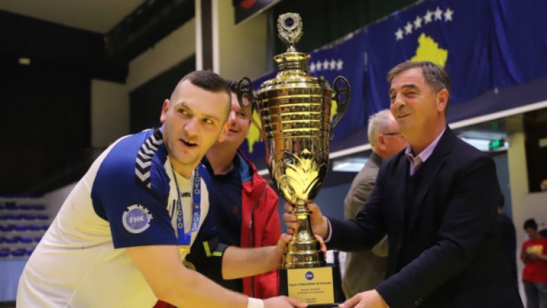 Henboll, Kastrioti feston Kupën në konkurrencën e meshkujve pas finales dramatike