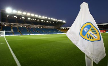 Pronarët e PSG-së duan ta blejnë klubin nga Anglia, Leeds United