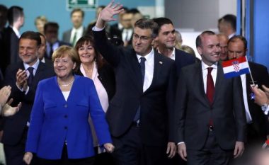 Merkel u kërkon votuesve në Kroaci të refuzojnë nacionalizmin në zgjedhjet e BE