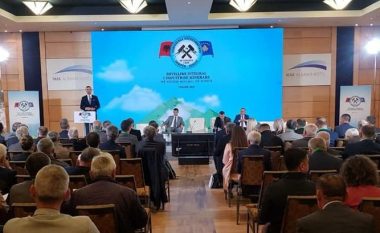 Mbahet në Tiranë konferenca për industrinë minerare