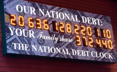 SHBA-ja vetëm pesë vite larg nga spiralja vdekjeprurëse e borxhit kombëtar