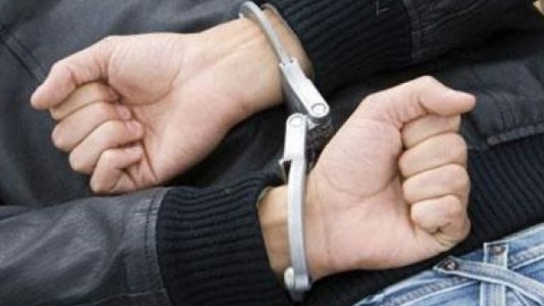 Policia arreston Besim Hajdarin, i akuzuar për shumë vepra penale