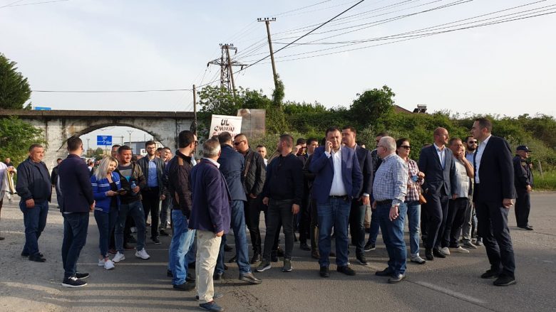 Shqipëri, opozita zgjeron hartën e bllokimit të rrugëve dhe shton kohëzgjatjen e protestës