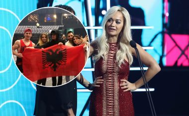 Fansat shqiptarë i bëjnë mirëpritje të ngrohtë me flamurin kuq e zi Rita Orës në Glasgow