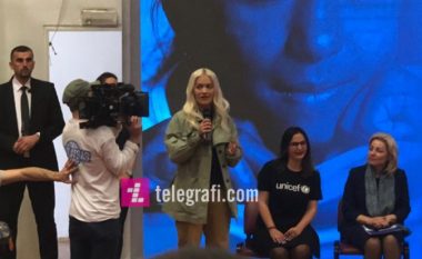 Rita Ora: Isha në Kosovë me UNICEF-in dhe disa vende ishin në gjendje më të keqe sesa kisha menduar
