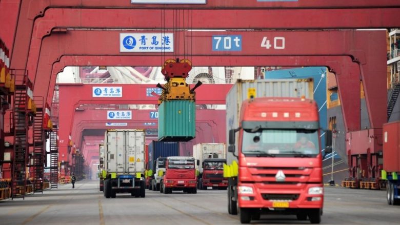 Kina refuzon angazhimin në bisedimet tregtare me SHBA-në