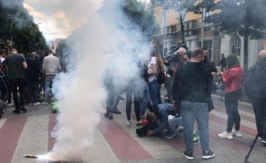 Studentët në Shqipëri iu rikthehen protestave