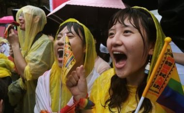 Tajvani miraton ligjin për martesat e seksit të njëjtë