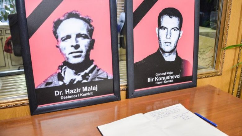 Limaj kujton Ilir Konushevcin dhe Hazir Malajn në 21-vjetorin e rënies