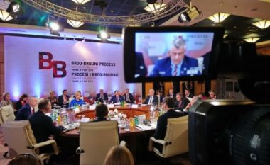 Thaçi në Samitin e Brdo-Brionit: Mosliberalizimi, ndëshkim i panevojshëm ndaj qytetarëve të Kosovës