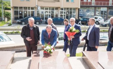 Në 20-vjetorin e rënies, përkujtohet heroi Ahmet Hoxha